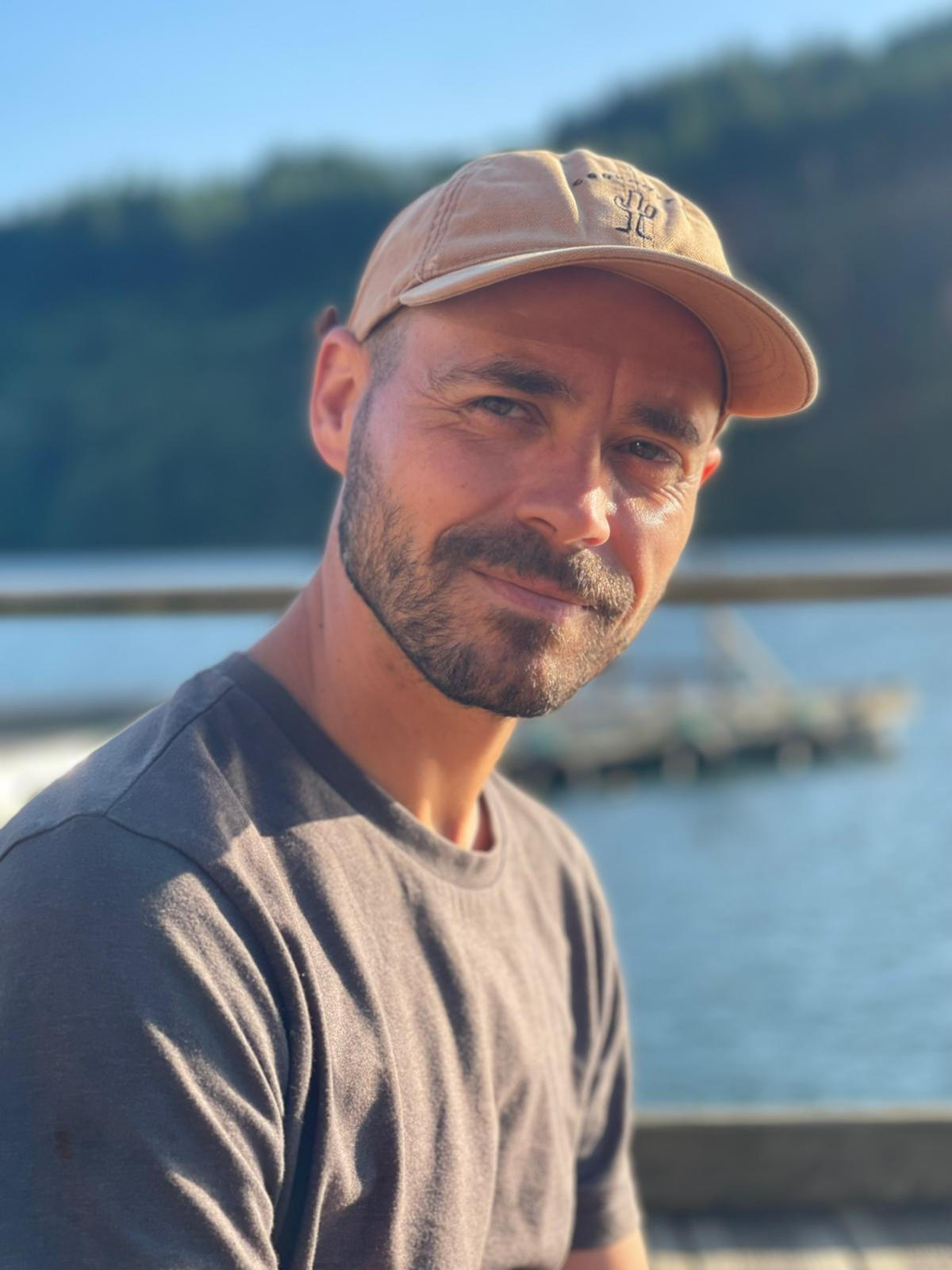 Real es sinónimo de Amor